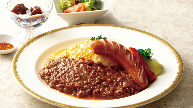 粗挽きフランクとオムキーマカレー